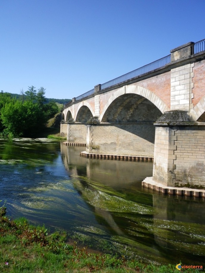 Pont sur la vézère